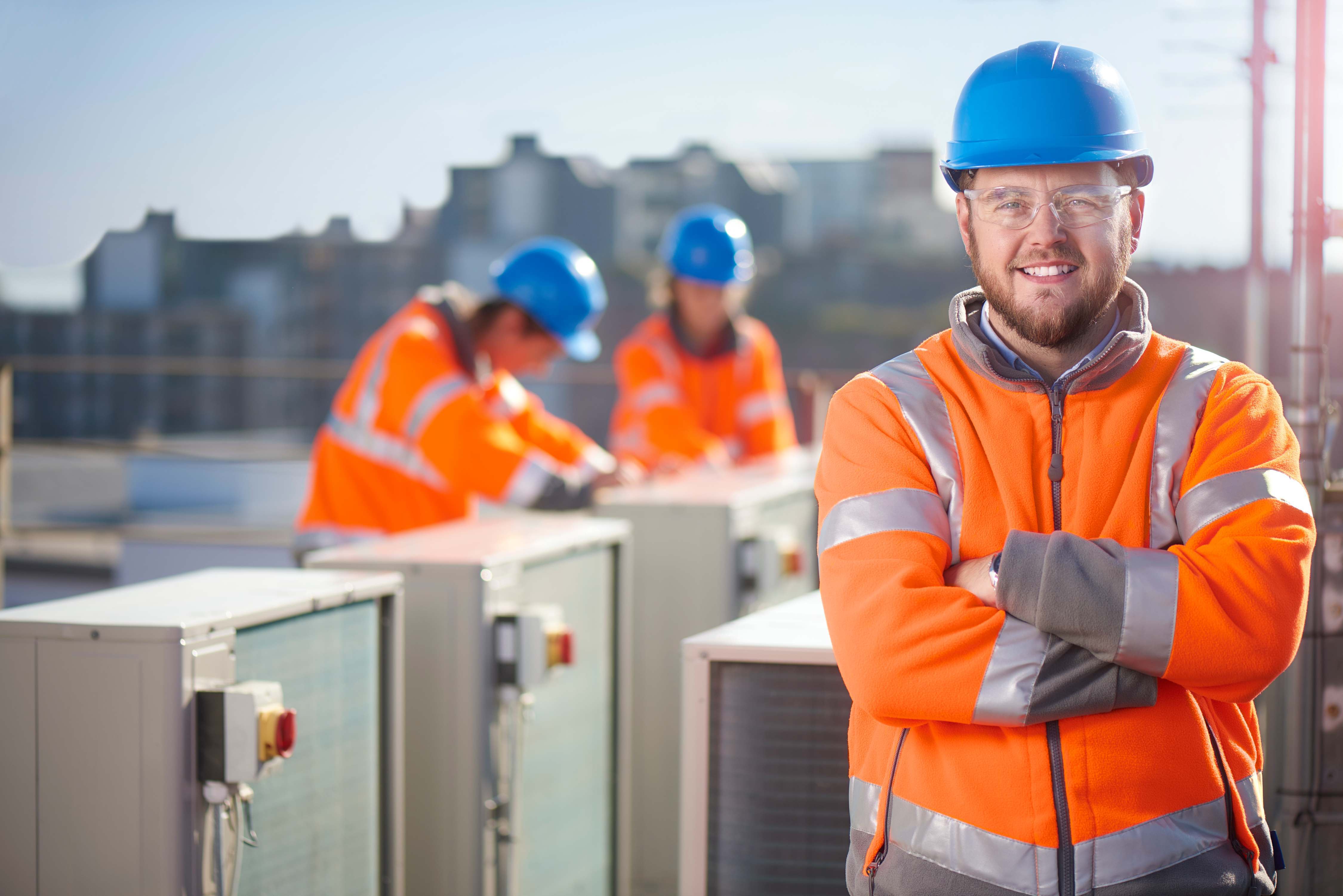 How to Onboard Manufacturing Employees Safely and Faster